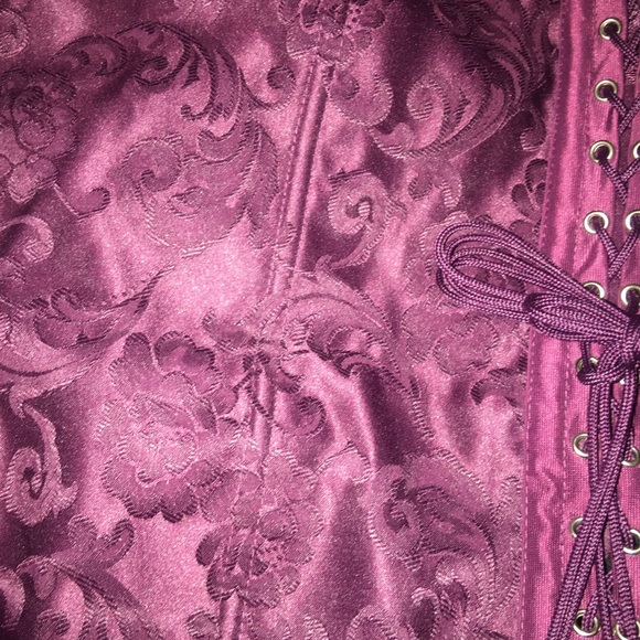 Fredricks Of Hollywood corset - Picture 5 of 5